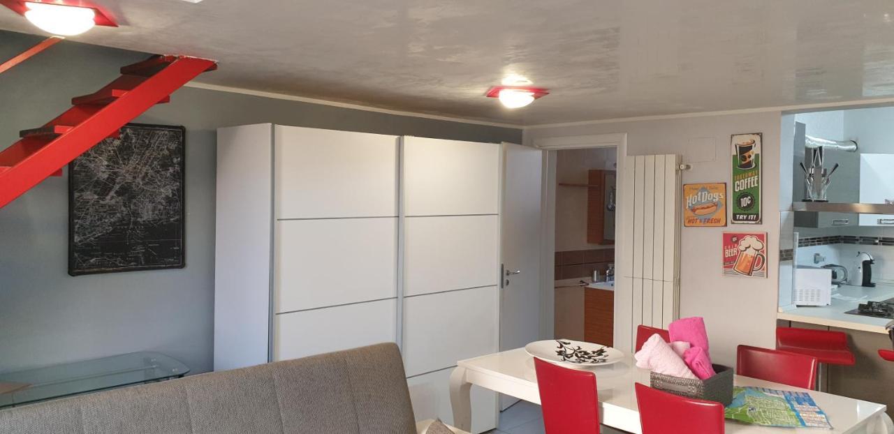 Metro Casa Vacanze Bríndisi Exterior foto